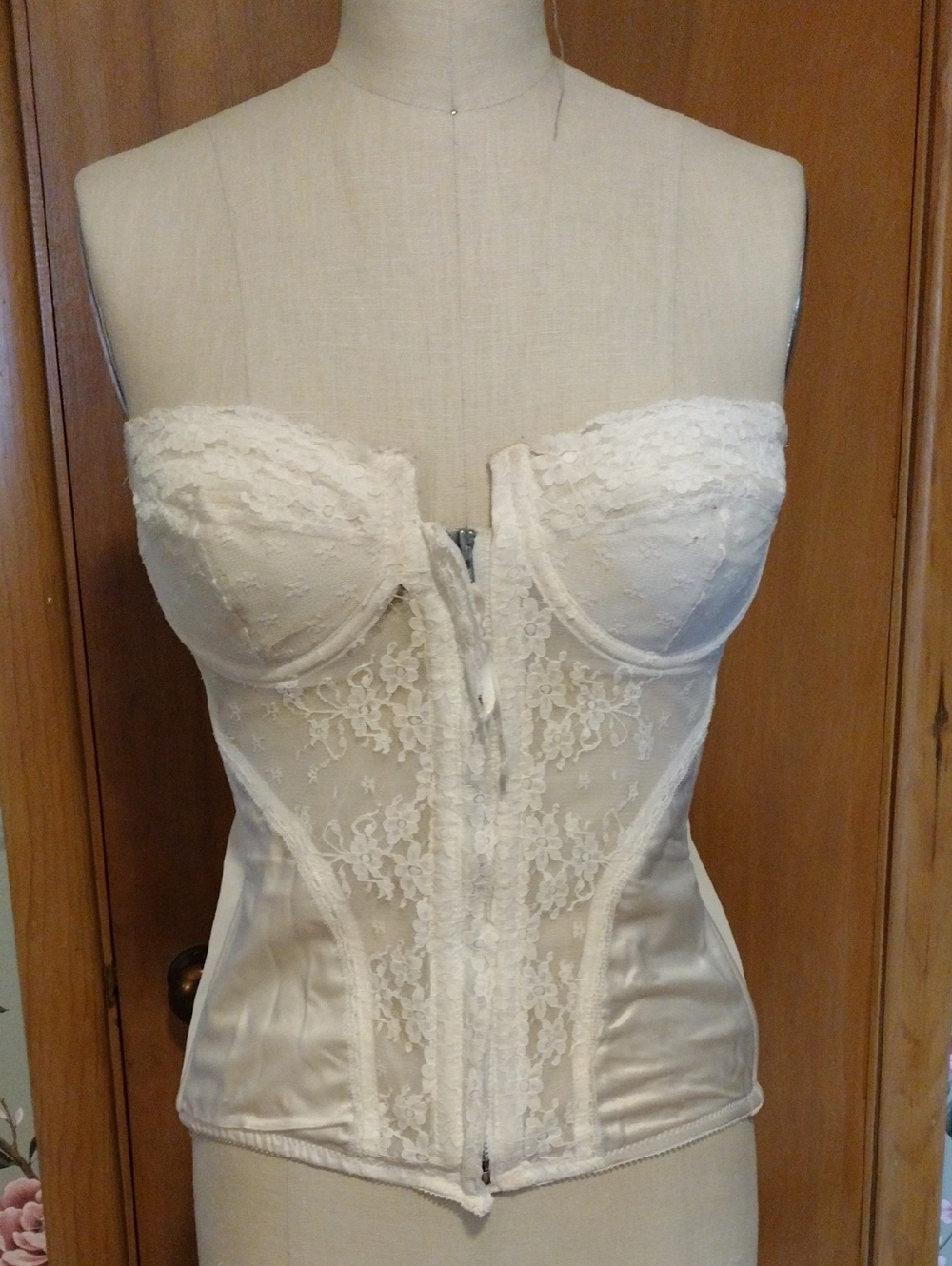 Ivory Lace Bustier